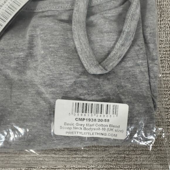 PrettyLittleThing Basic Grey Marl Cotton Blend Scoop Neck Bodysuit NWT - Picture 6 of 9
